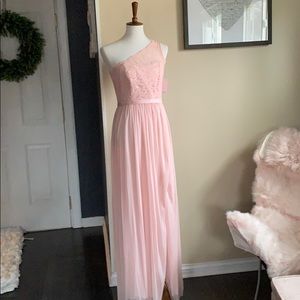 Absolutely gorgeous bridesmaid dresses